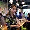 番号吧社区运营王思琪，管理58万用户社区互动，形象亲切